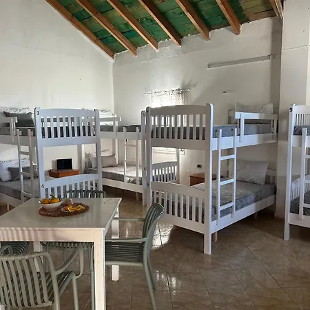 호스텔 On The Hill - By Filikuri *