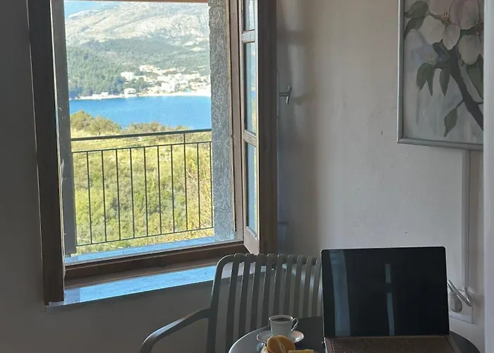 On The Hill - By Filikuri * 히마레