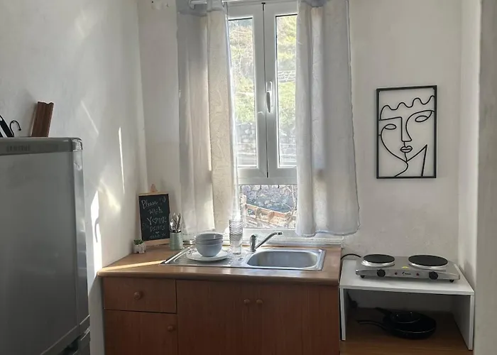 On The Hill - By Filikuri